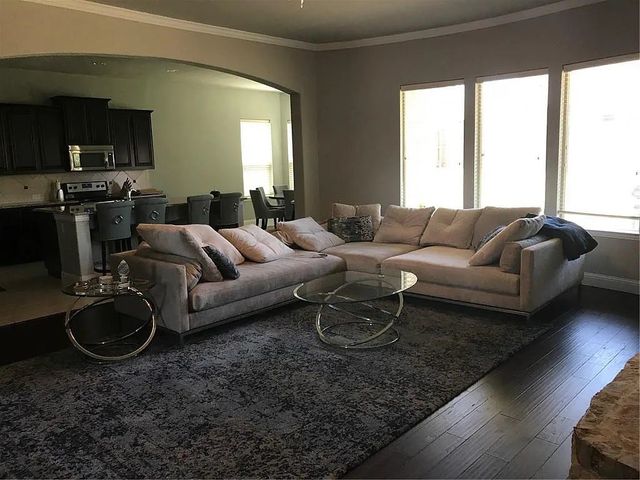 1616 Signature Drive, Weatherford, TX 76087