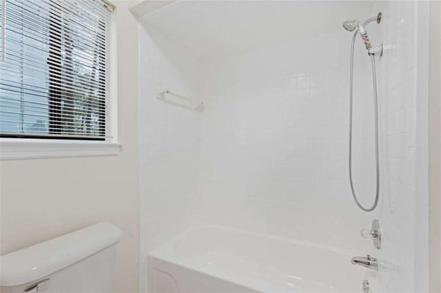 6658 Windwood Circle, Douglasville, GA 30135