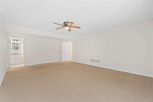 6658 Windwood Circle, Douglasville, GA 30135