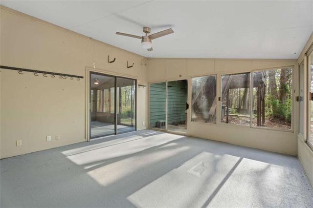 6658 Windwood Circle, Douglasville, GA 30135