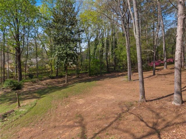 6658 Windwood Circle, Douglasville, GA 30135