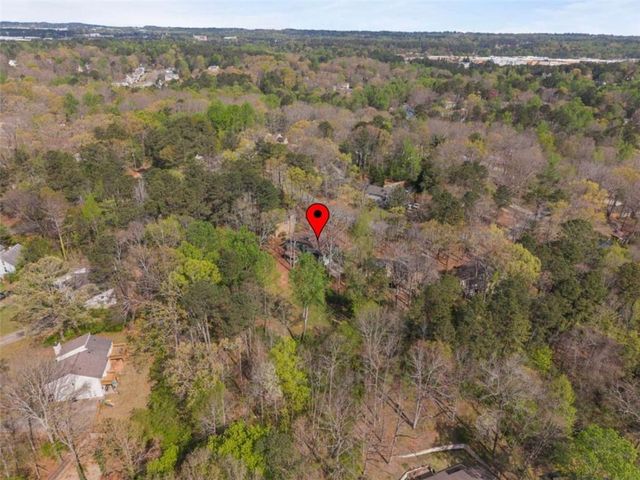 6658 Windwood Circle, Douglasville, GA 30135