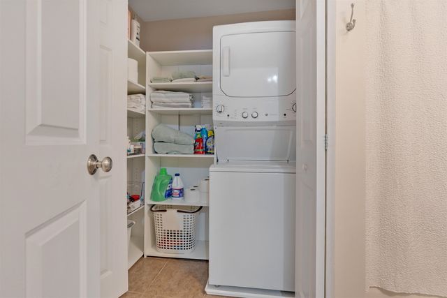 21 Townsend Drive, Dover, NH 03820