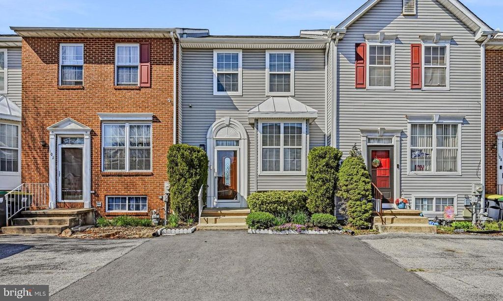 104 BALMORAL WAY, Newark, DE 19702