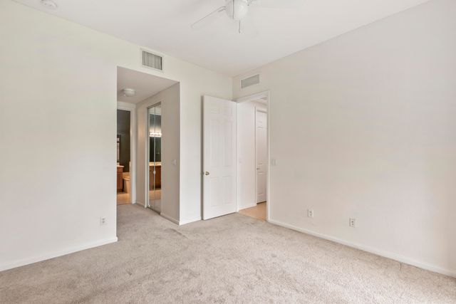 10520 SW Stephanie Way 2-104, Port St Lucie, FL 34987