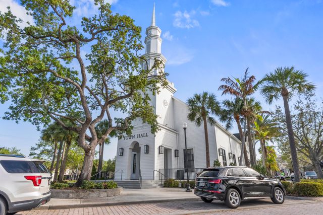 10520 SW Stephanie Way 2-104, Port St Lucie, FL 34987