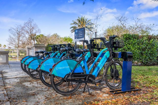 10520 SW Stephanie Way 2-104, Port St Lucie, FL 34987