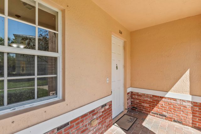 10520 SW Stephanie Way 2-104, Port St Lucie, FL 34987