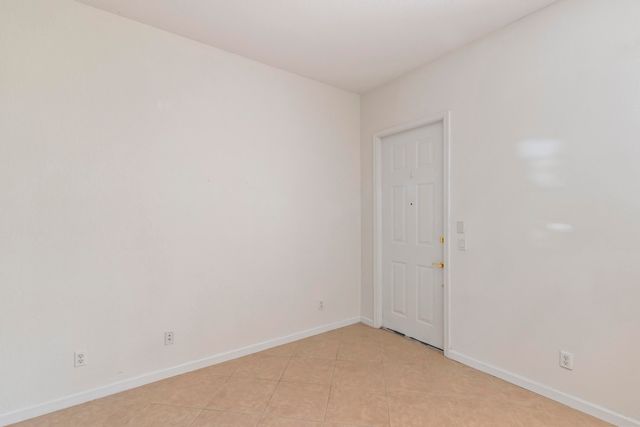 10520 SW Stephanie Way 2-104, Port St Lucie, FL 34987