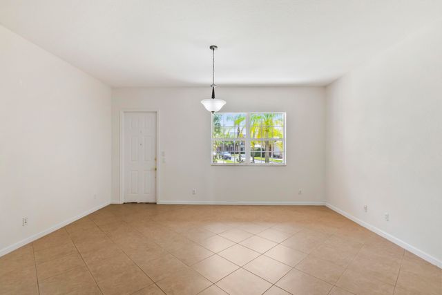 10520 SW Stephanie Way 2-104, Port St Lucie, FL 34987