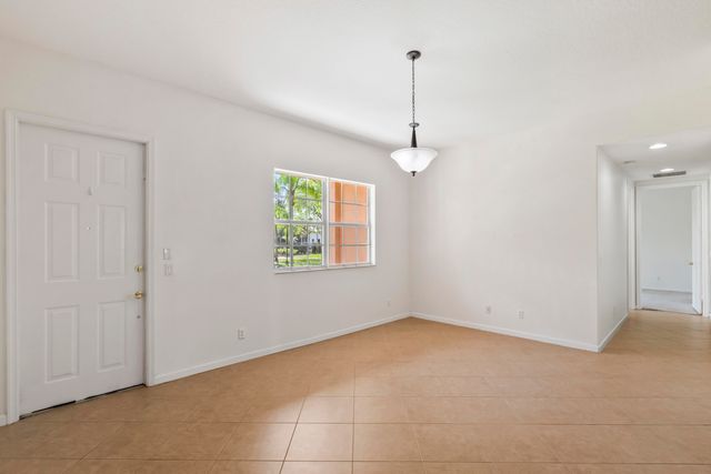 10520 SW Stephanie Way 2-104, Port St Lucie, FL 34987