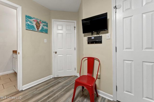 1171 Century Oaks Drive, B, Gulfport, MS 39507