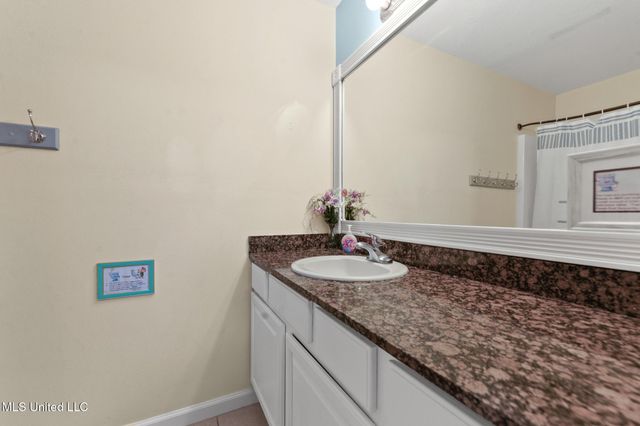 1171 Century Oaks Drive, B, Gulfport, MS 39507