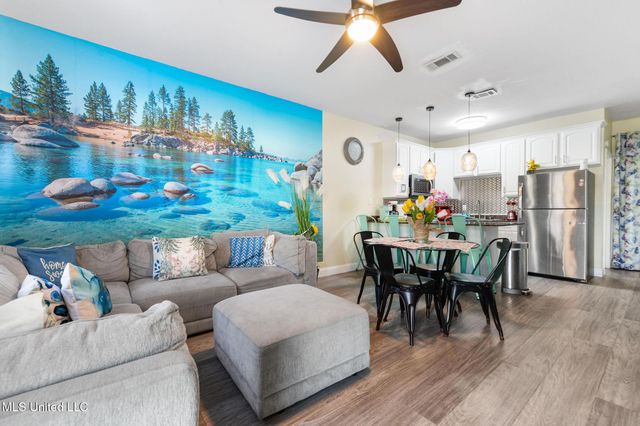 1171 Century Oaks Drive, B, Gulfport, MS 39507