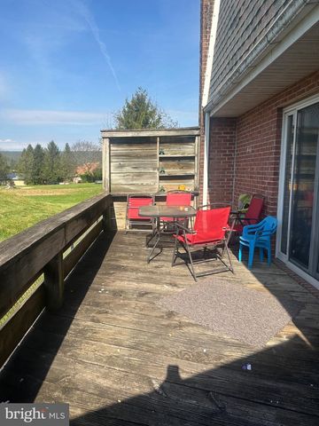 649 E MAPLE ST, Mcconnellsburg, PA 17233