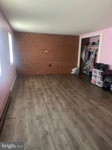 649 E MAPLE ST, Mcconnellsburg, PA 17233