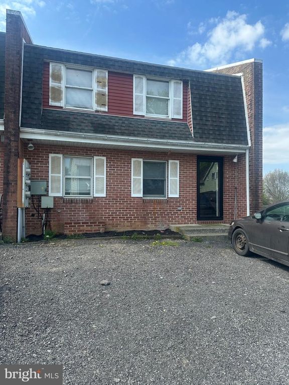 649 E MAPLE ST, Mcconnellsburg, PA 17233
