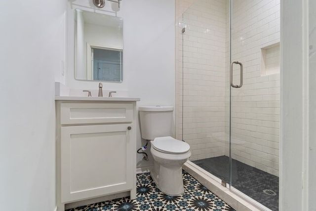 1231 Harlandale Avenue, Dallas, TX 75216