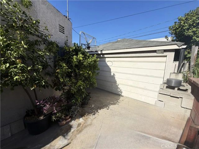 5940 Gundry Avenue, Long Beach, CA 90805