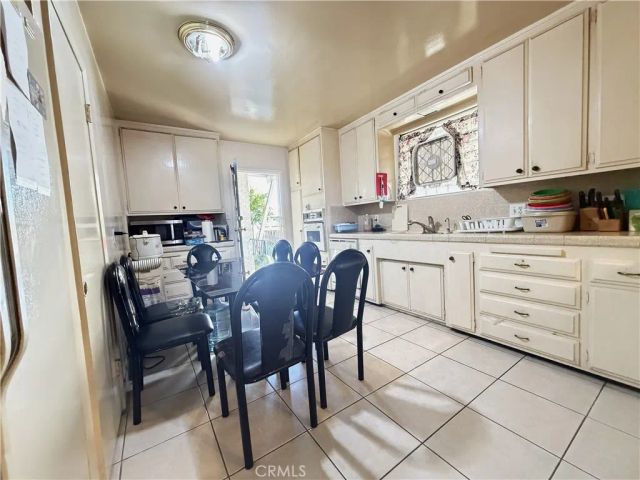 5940 Gundry Avenue, Long Beach, CA 90805