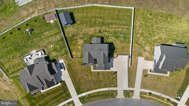120 GOLDLEAF DR W, Middletown, DE 19709