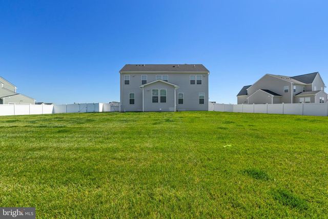 120 GOLDLEAF DR W, Middletown, DE 19709
