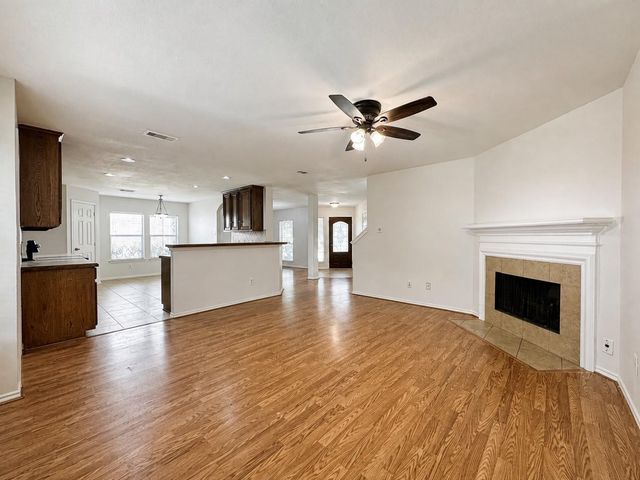 13 Sunnyvale Lane, Manvel, TX 77578
