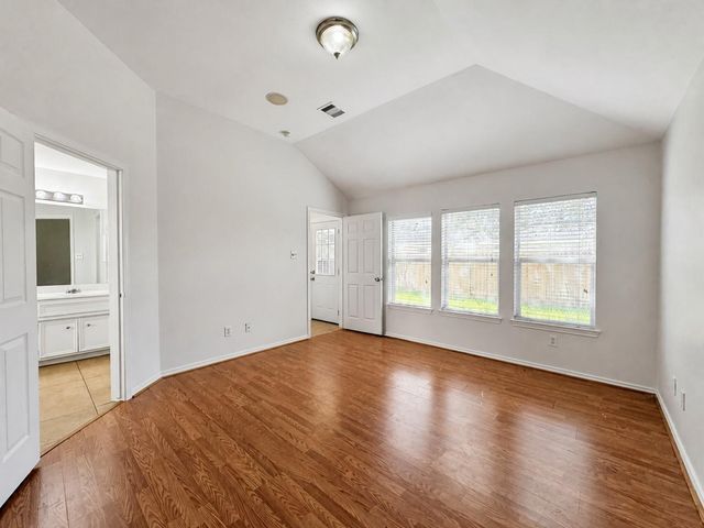13 Sunnyvale Lane, Manvel, TX 77578