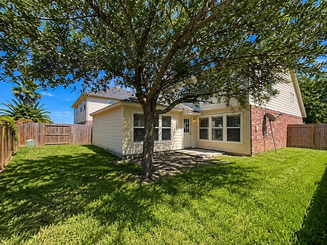 13 Sunnyvale Lane, Manvel, TX 77578
