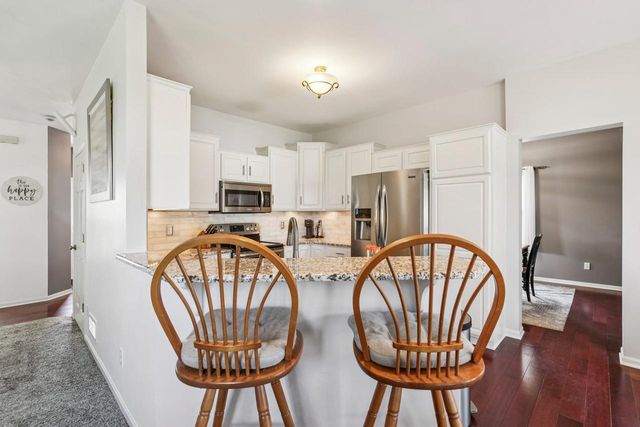 657 Cherrywood Drive, Waterford, WI 53185