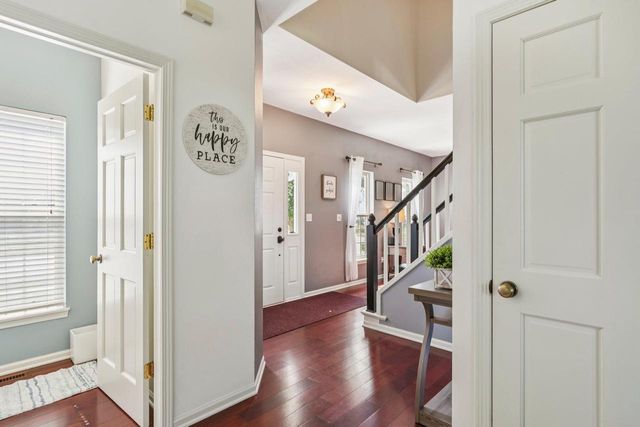 657 Cherrywood Drive, Waterford, WI 53185