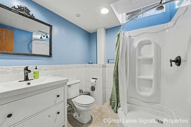 7528 Pinegrove Drive, Jenison, MI 49428