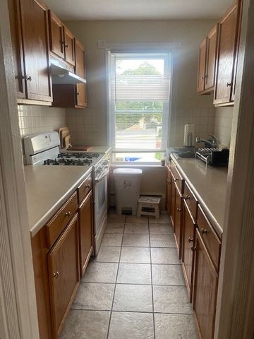 55 Cole Street, Pawtucket, RI 02860