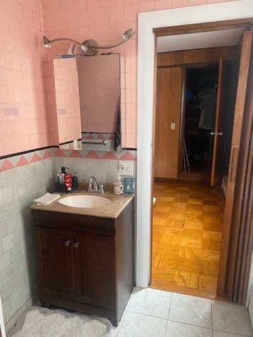55 Cole Street, Pawtucket, RI 02860