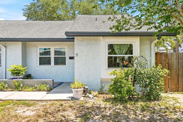 366 47TH AVENUE N 5, St Petersburg, FL 33703