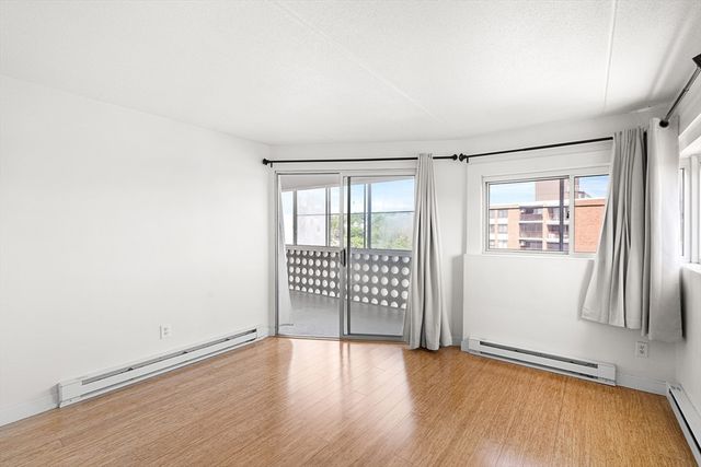 53 Melrose St 6F, Melrose, MA 02176