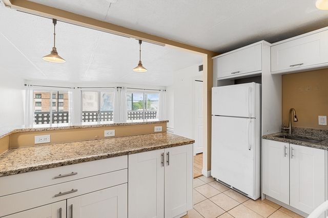 53 Melrose St 6F, Melrose, MA 02176