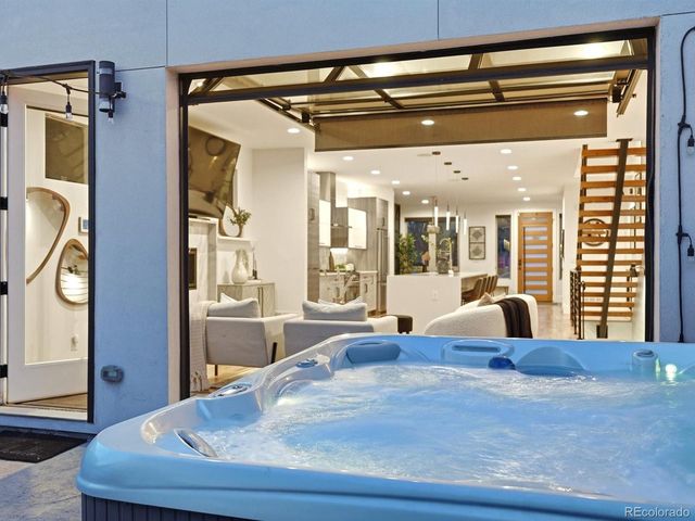 2636 S Acoma St, Denver, CO 80223