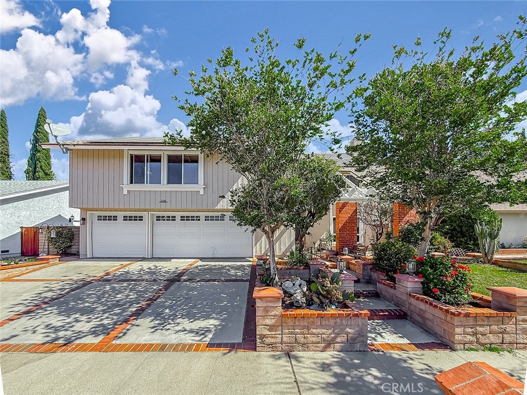 2235 Burnside, Simi Valley, CA 93065