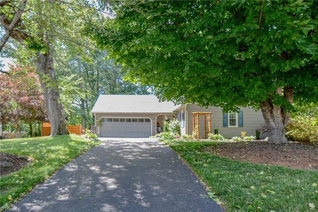 344 Lewisville Trails Road, Lewisville, NC 27023