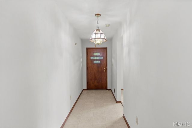 29995 Mitchell Creek Road, Brighton, IL 62012