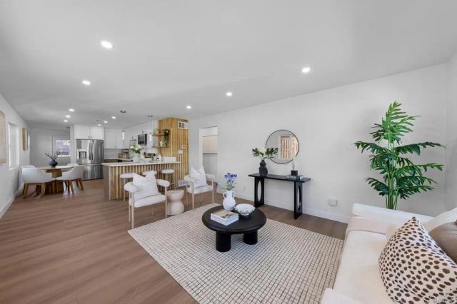 12721 Julian Avenue, Lakeside, CA 92040