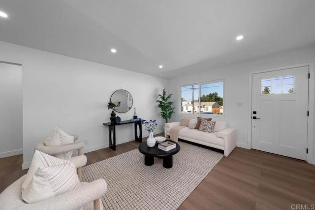 12721 Julian Avenue, Lakeside, CA 92040