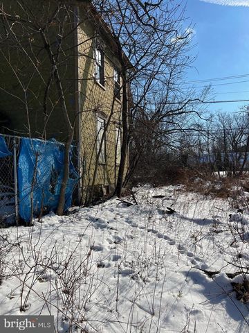 2520 YANKEE RD, Quakertown, PA 18951