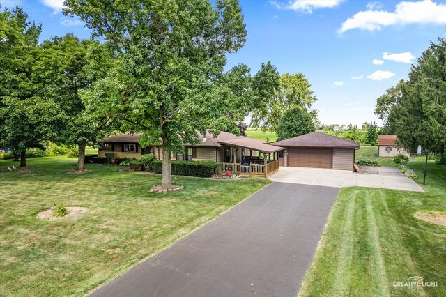 51 Dawn Avenue, Plano, IL 60545