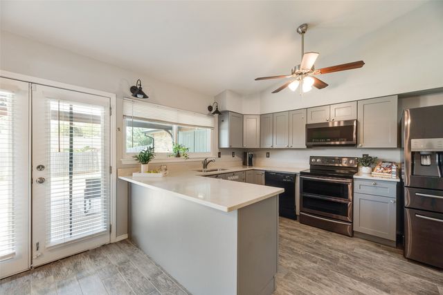1902 Uvalde Street, Mesquite, TX 75150