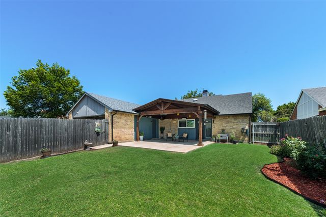 1902 Uvalde Street, Mesquite, TX 75150