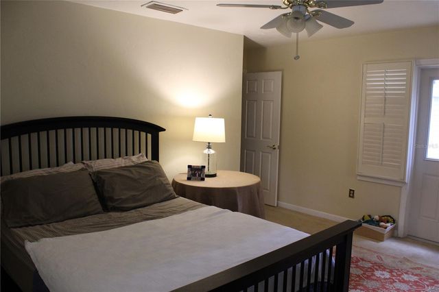 4921 SW 83RD TERRACE, Gainesville, FL 32608