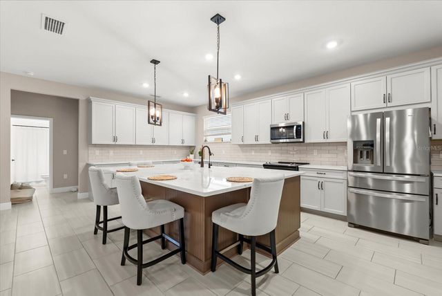 2124 KEYSTONE PASS BOULEVARD, Minneola, FL 34715