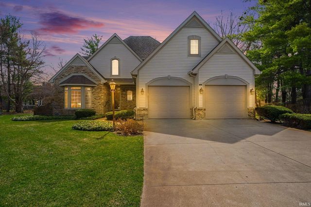 21462 Edgefield Court, Bristol, IN 46507